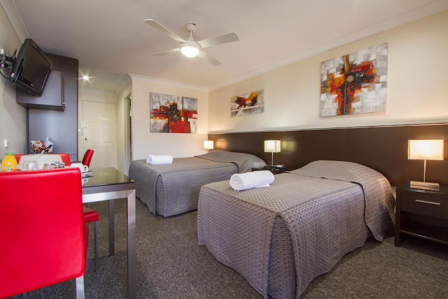 Harvest Lodge Motel - Gunnedah Bagian luar foto